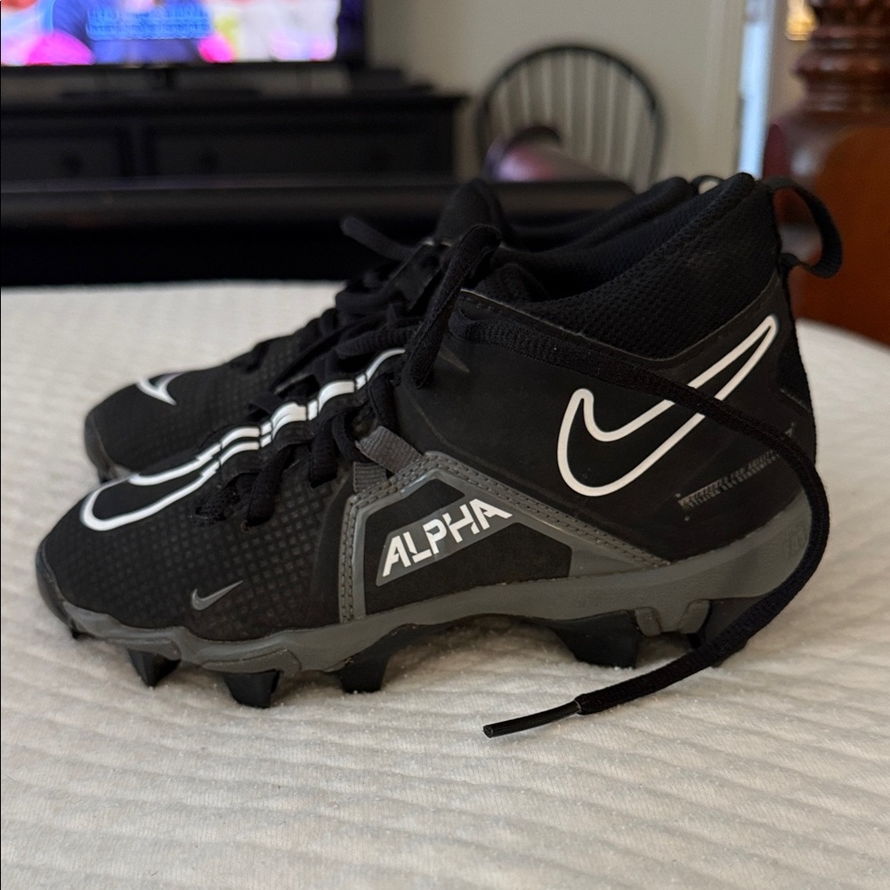 Nike Alpha Kids Black and White Cleats
